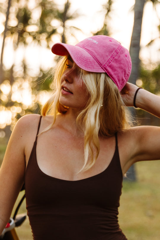 VINTAGE PINK SHARK FAM HAT